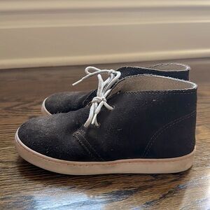 Noee Suede Booties Size 23